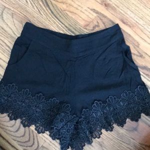 High Waisted, Floral Trim shorts